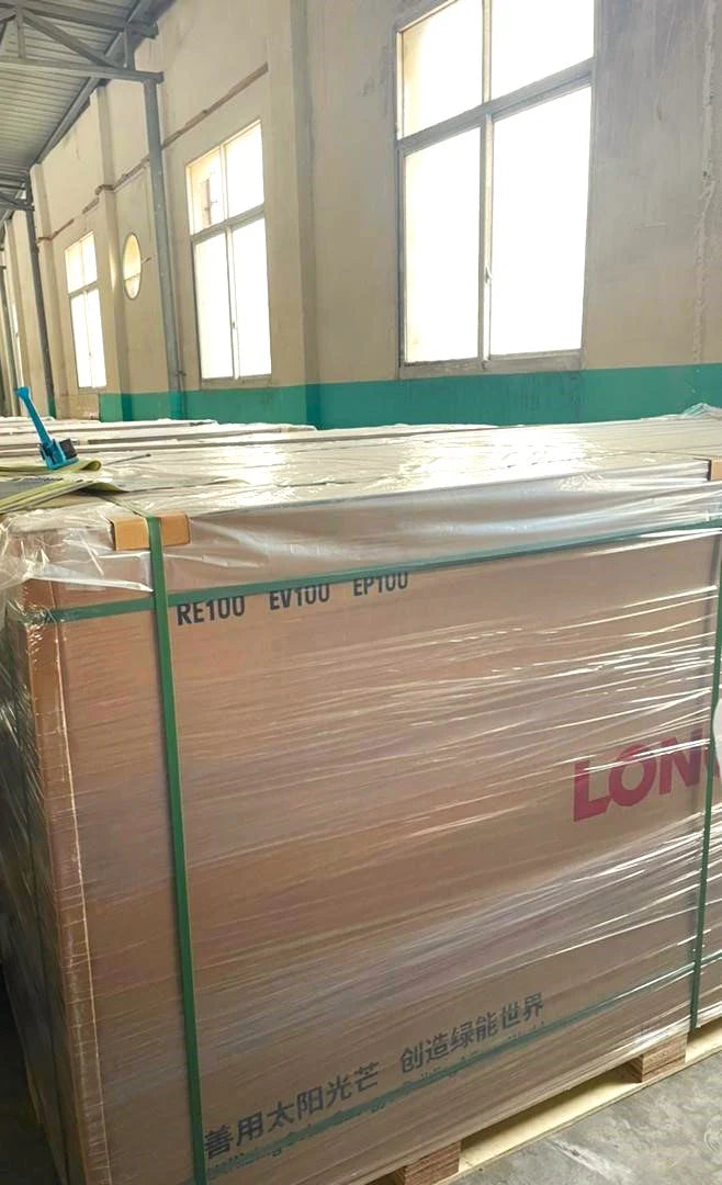 LonGi 575W Solar Panel (LR5-72HTH 565~585M)