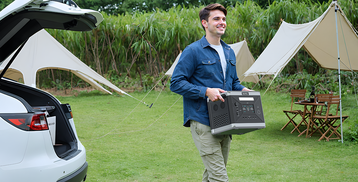 SolarPlay Q2501 Portable Power Station, Power station and foldable cart are shipped separately due to weight.