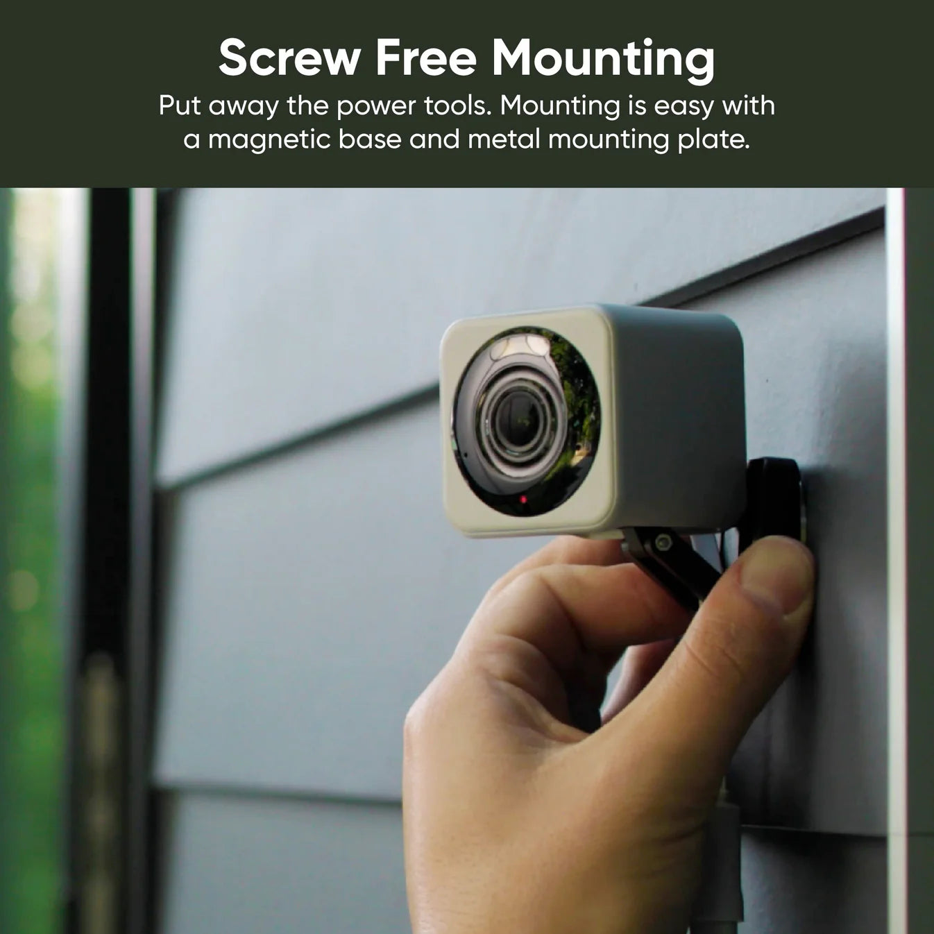 Wyze Cam v4, Easy installation guaranteed: magnetic base and metal plate provide secure mounting without screws.